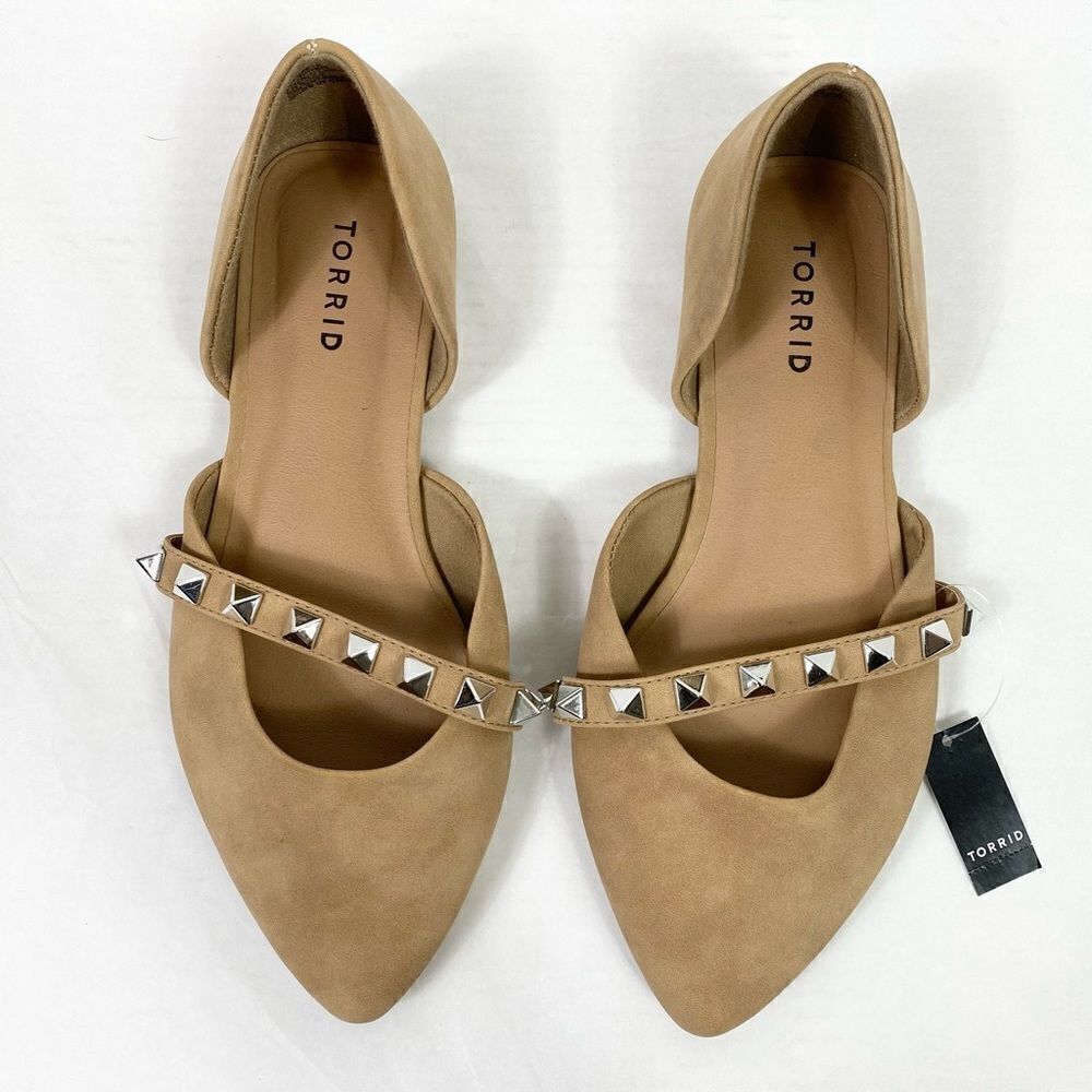 9WW Torrid Tan Faux Leather D’Orsay Studded Pointed Toe Ballet Flats - Picture 5 of 6